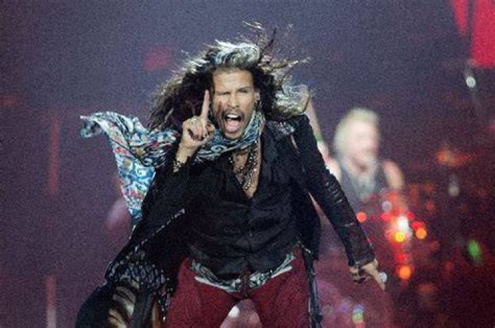When did Steven Tyler fall off stage?